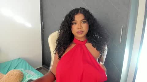 Snapshot of chloe_evans21 chatting on June 2026 09:38:01 PM chloe online show from June 2026 09:38:01 PM