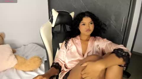 Snapshot of chloe_evans21 chatting on July 2026 12:52:02 AM chloe online show from July 2026 12:52:02 AM