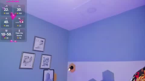 Snapshot of chloe_fischer chatting on June 2026 04:52:01 PM Chloe online show from June 2026 04:52:01 PM