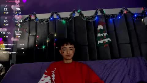 Isabella curly hair - Anastasia short hair  online show from December 2024 10:19:01 PM