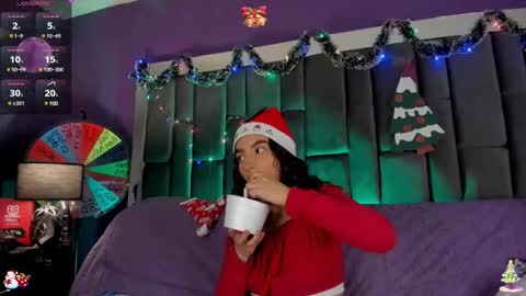 Isabella curly hair - Anastasia short hair  online show from December 2024 06:57:02 PM