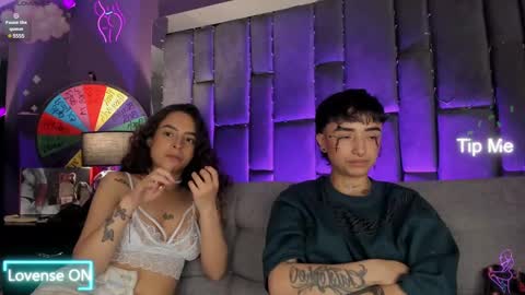 Isabella curly hair - Anastasia short hair  online show from January 2025 11:06:01 PM