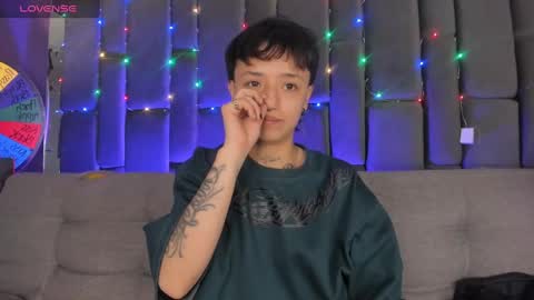 Isabella curly hair - Anastasia short hair  online show from January 2025 06:04:02 PM