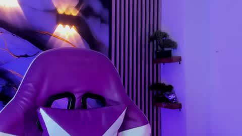 chloe_jacksonn online show from July 2026 09:16:01 PM