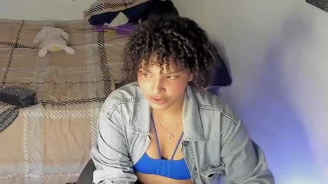 chloe_kisses online show from March 2026 11:58:02 AM