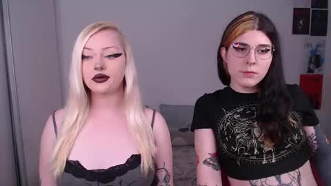 Snapshot of chloe_levine chatting on April 2026 11:21:03 PM Chloe Levine online show from April 2026 11:21:03 PM