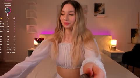 Chloe Lov GTM2 Mon Tue Thu Sat Sun 0400am - 1030m online show from March 2025 01:14:01 PM