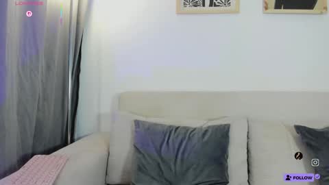 chloe online show from June 2026 09:15:01 AM