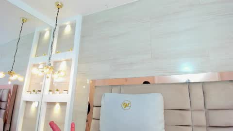  CHLOE  online show from March 2026 11:39:02 AM