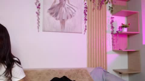 Snapshot of chloe_peach_ chatting on May 2026 12:10:01 PM chloe_peach_ online show from May 2026 12:10:01 PM