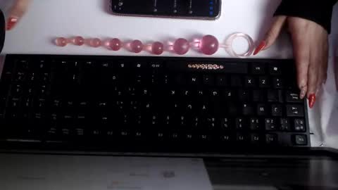 Snapshot of chloe_smith5 chatting on September 2025 02:29:02 PM chloe_smith5 online show from September 2025 02:29:02 PM