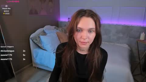 Snapshot of chloe_sunny chatting on July 2026 06:39:02 AM Chloe online show from July 2026 06:39:02 AM