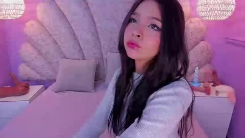   online show from March 2025 09:15:01 PM