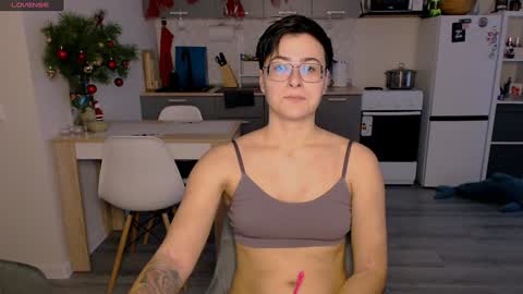 Eva and Sandra online show from January 2025 09:54:02 AM