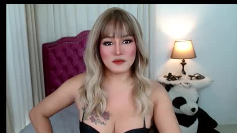 Chloe online show from February 2026 09:37:02 AM