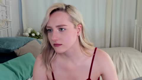 Snapshot of chloedeccker chatting on May 2026 08:21:02 AM Chloe Deccker online show from May 2026 08:21:02 AM