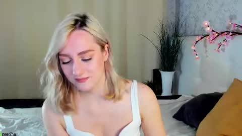 Snapshot of chloedeccker chatting on June 2026 01:05:01 AM Chloe Deccker online show from June 2026 01:05:01 AM