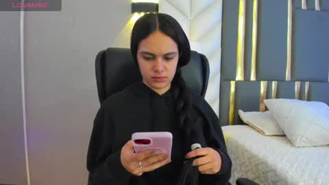 Snapshot of chloeharper_ chatting on July 2026 11:48:01 AM Chloe Harper online show from July 2026 11:48:01 AM