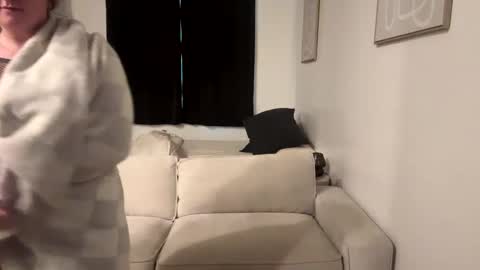 chloejaxxx online show from October 2025 03:09:01 PM