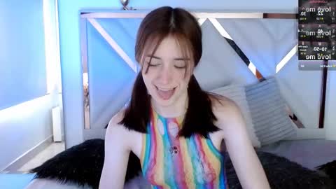 Chloe online show from September 2025 02:29:02 PM