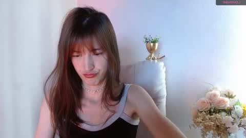 Chloe online show from December 2025 01:41:02 PM