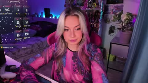 ChloeKohaku online show from December 2024 04:47:01 AM