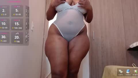 Chloe Larah online show from March 2025 11:20:01 AM