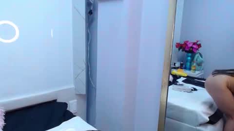 Snapshot of chloemartini_ chatting on January 2025 06:39:01 AM ChloeSignup For Free Join my Fan Club online show from January 2025 06:39:01 AM