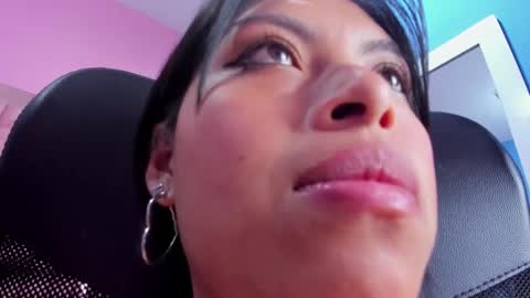 Snapshot of chloemartini_ chatting on February 2025 05:52:01 AM ChloeSignup For Free Join my Fan Club online show from February 2025 05:52:01 AM