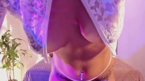 chloemasonn online show from February 2026 10:58:01 AM