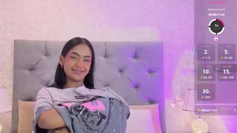 C H L O E  M O O N online show from March 2026 09:25:01 AM