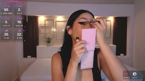 Chloe Moon online show from October 2025 12:17:01 PM