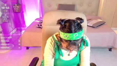 Snapshot of chloerossee chatting on September 2025 01:27:01 AM Chloe rosse online show from September 2025 01:27:01 AM