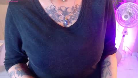 Snapshot of chloerossee chatting on September 2025 01:20:02 AM Chloe rosse online show from September 2025 01:20:02 AM