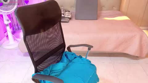 Chloe rosse online show from February 2026 01:28:01 AM