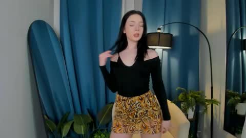 Chloe online show from January 2026 01:37:02 PM