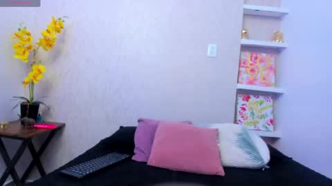 Chloe  online show from May 2026 07:55:02 PM