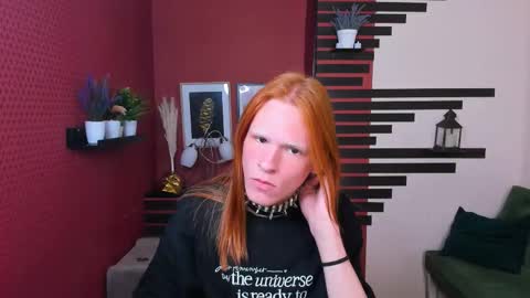 Chloe online show from September 2025 09:12:02 AM