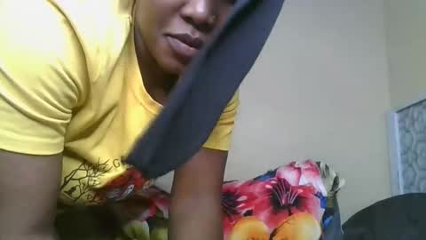 Snapshot of choco_baeb chatting on September 2025 02:15:02 AM nei online show from September 2025 02:15:02 AM