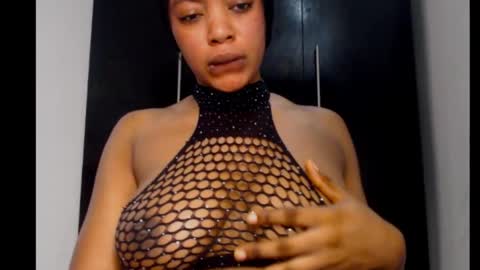 Snapshot of choco_chocox chatting on December 2024 09:29:02 AM ESTHER online show from December 2024 09:29:02 AM