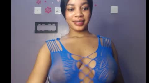 Snapshot of choco_chocox chatting on January 2025 08:21:01 AM ESTHER online show from January 2025 08:21:01 AM