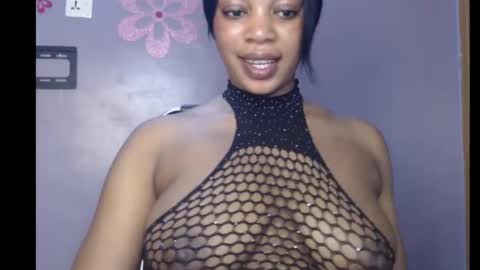 Snapshot of choco_chocox chatting on February 2025 02:26:01 PM ESTHER online show from February 2025 02:26:01 PM