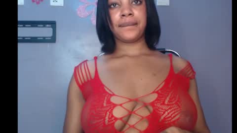 Snapshot of choco_chocox chatting on February 2025 01:36:01 AM ESTHER online show from February 2025 01:36:01 AM