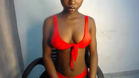 Snapshot of choco_nanstyxx chatting on September 2025 05:01:01 PM mila online show from September 2025 05:01:01 PM