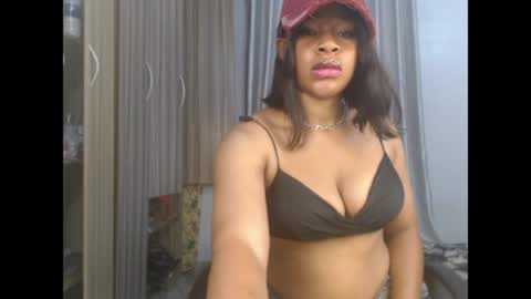 Snapshot of chocox_petitqueen chatting on May 2026 06:10:01 AM ethereal online show from May 2026 06:10:01 AM