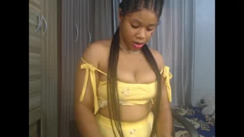 Snapshot of chocox_petitqueen chatting on May 2026 06:08:02 AM ethereal online show from May 2026 06:08:02 AM