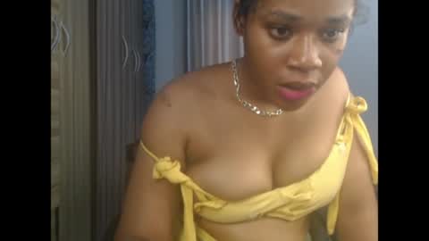Snapshot of chocox_petitqueen chatting on May 2026 02:45:01 PM ethereal online show from May 2026 02:45:01 PM