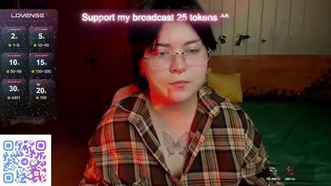 Snapshot of choe_bliss chatting on October 2025 02:58:02 AM choe_bliss online show from October 2025 02:58:02 AM