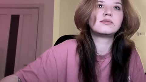 Lissa online show from December 2025 12:05:01 AM