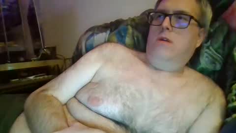 Snapshot of chris032778 chatting on January 2025 04:21:01 AM nice small cock online show from January 2025 04:21:01 AM